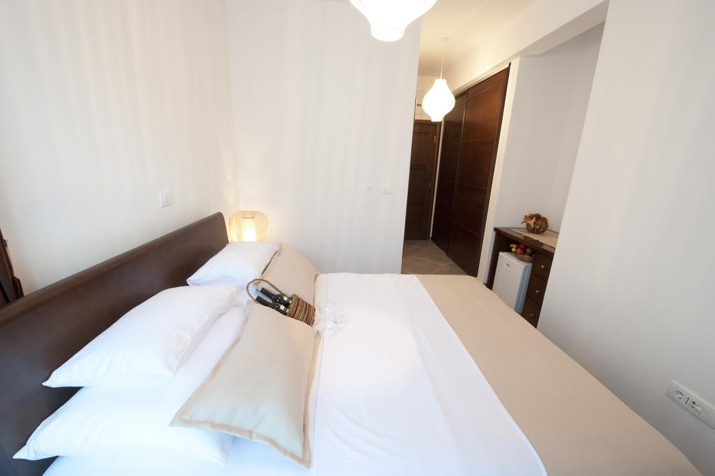 Love Live Hotel Sutomore Room photo