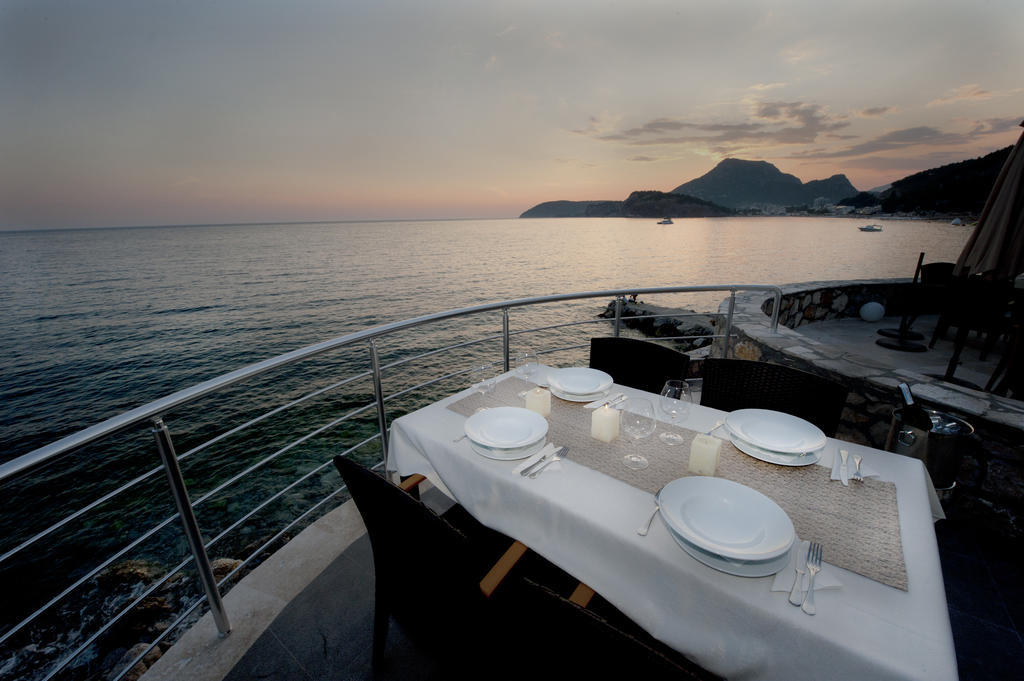 Love Live Hotel Sutomore Exterior photo