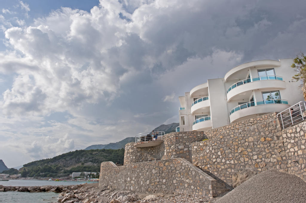 Love Live Hotel Sutomore Exterior photo